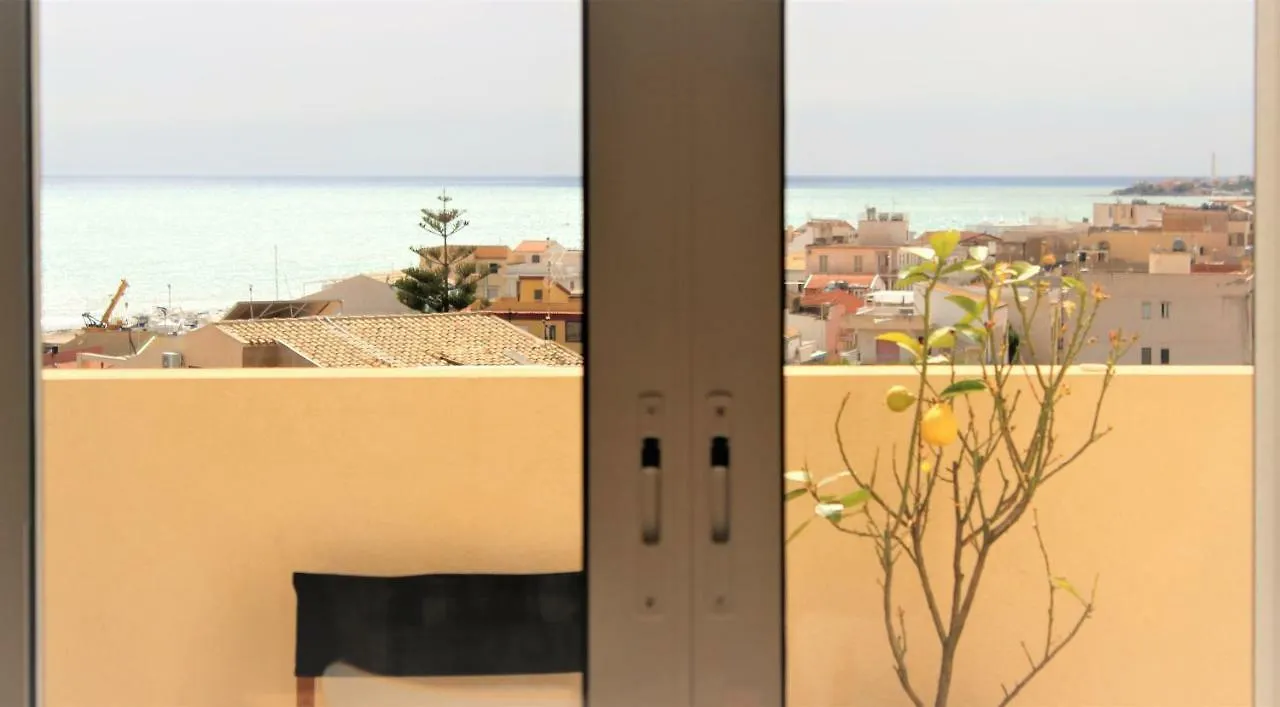 La Bussola Di Hermes Marina di Ragusa Italië